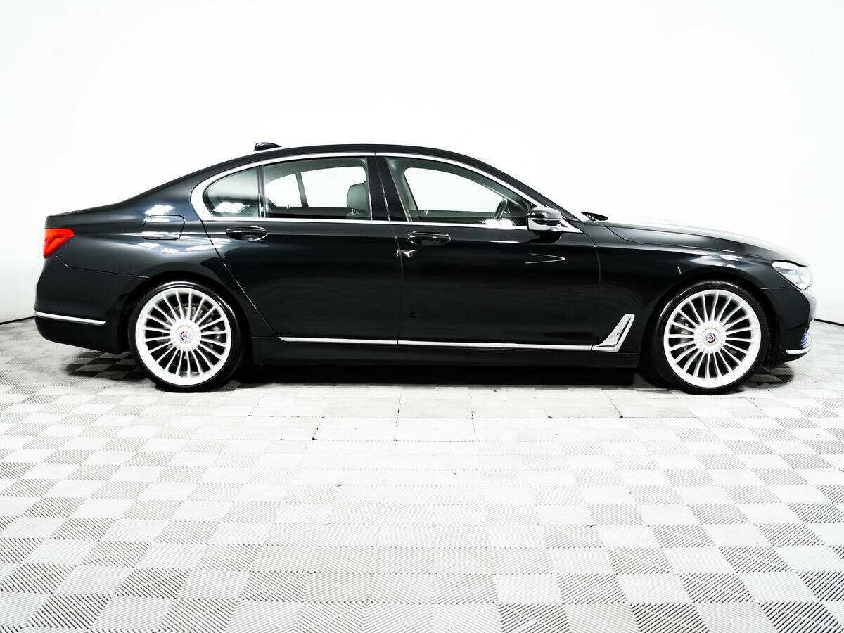 Купить BMW 7 серии 730i, 2016, 127 437 км, фото №4