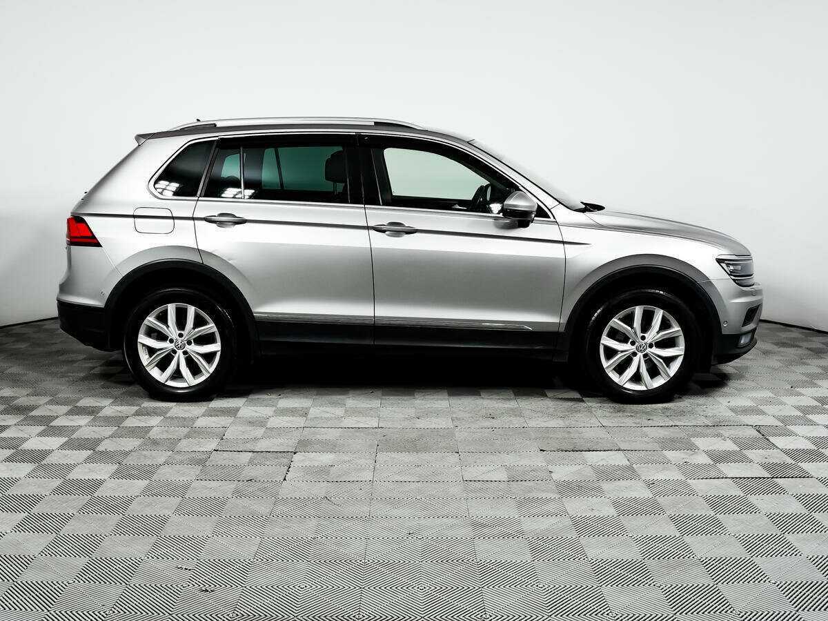 Купить Volkswagen Tiguan, 2020, 107 813 км, фото №4