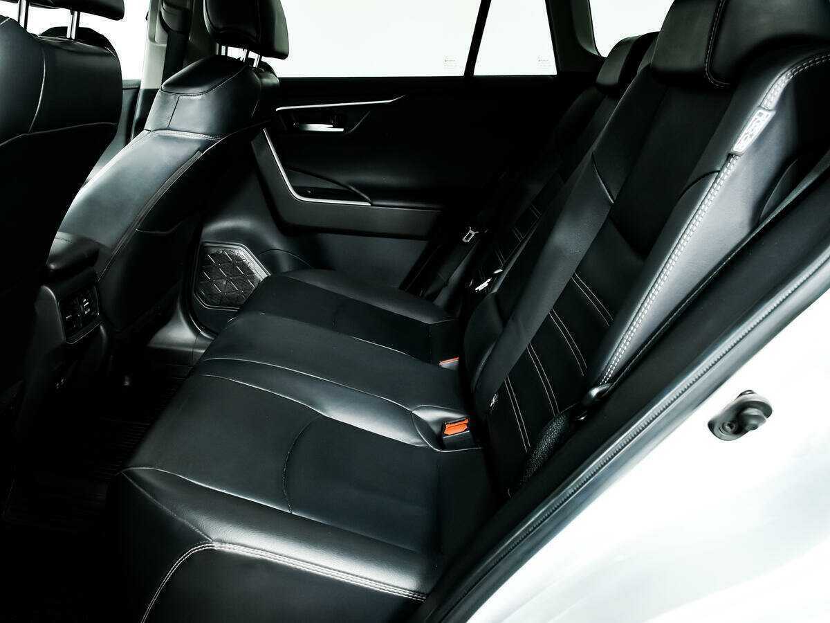 Купить Toyota RAV4, 2020, 87 000 км, фото №12