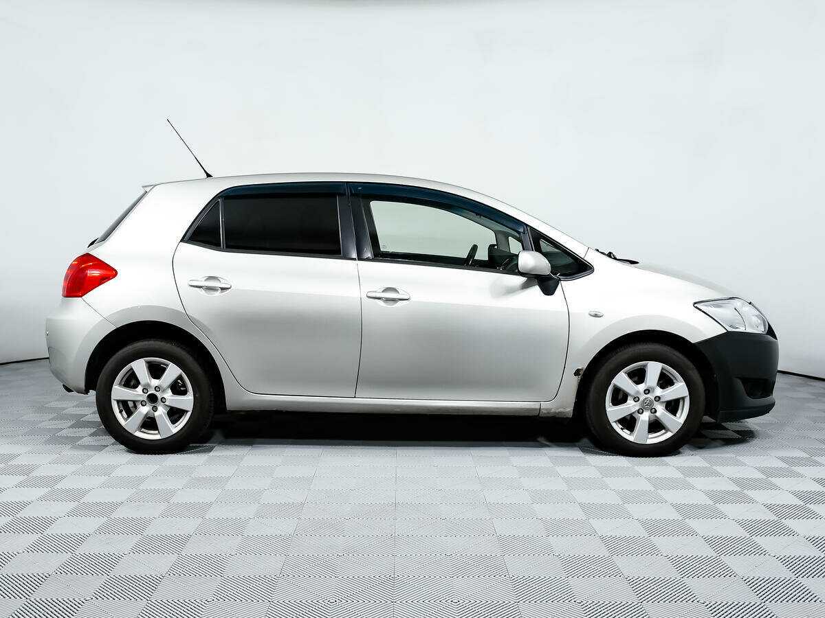 Купить Toyota Auris, 2008, 305 404 км, фото №4