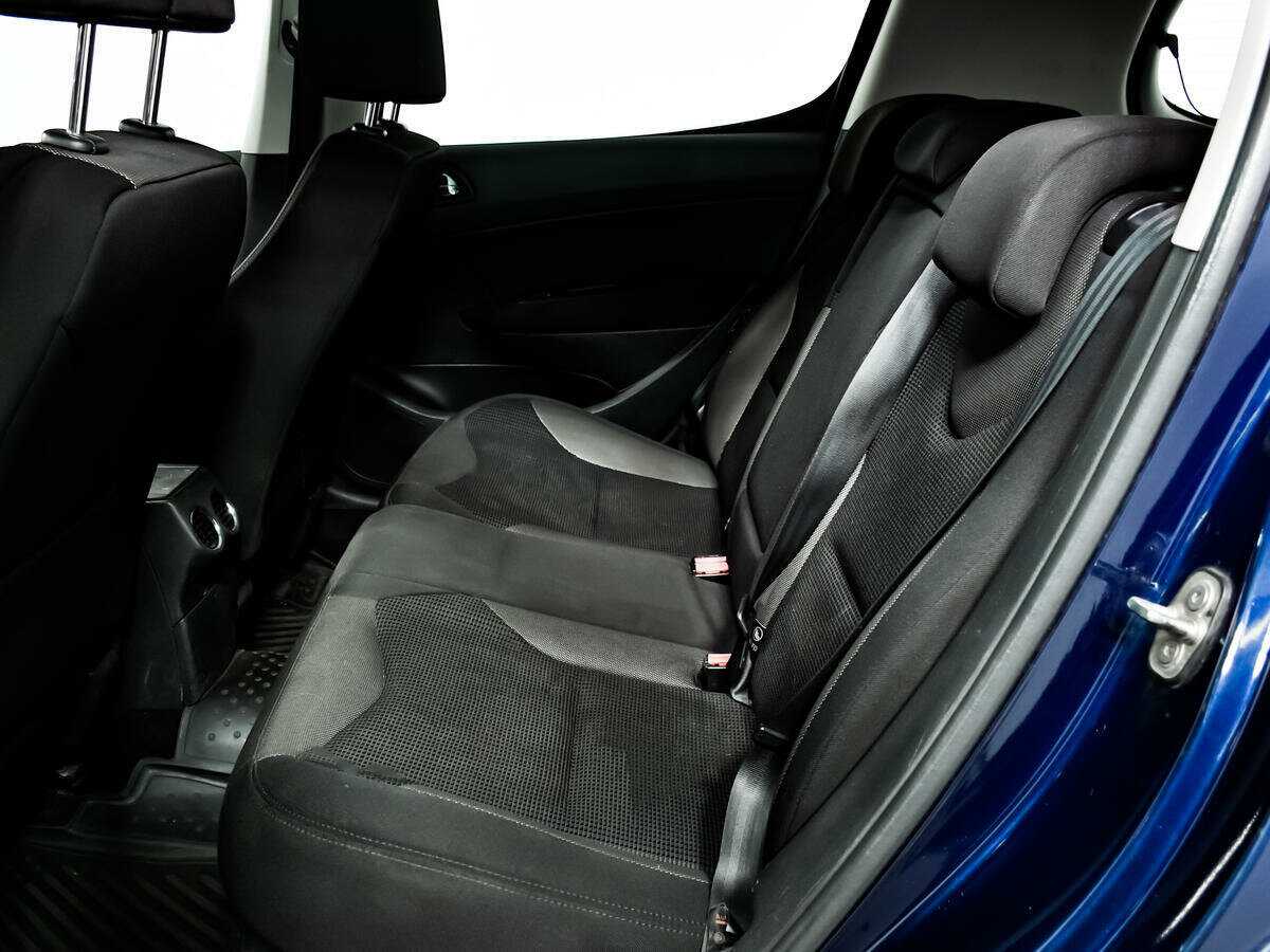 Купить Peugeot 308, 2010, 141 245 км, фото №12