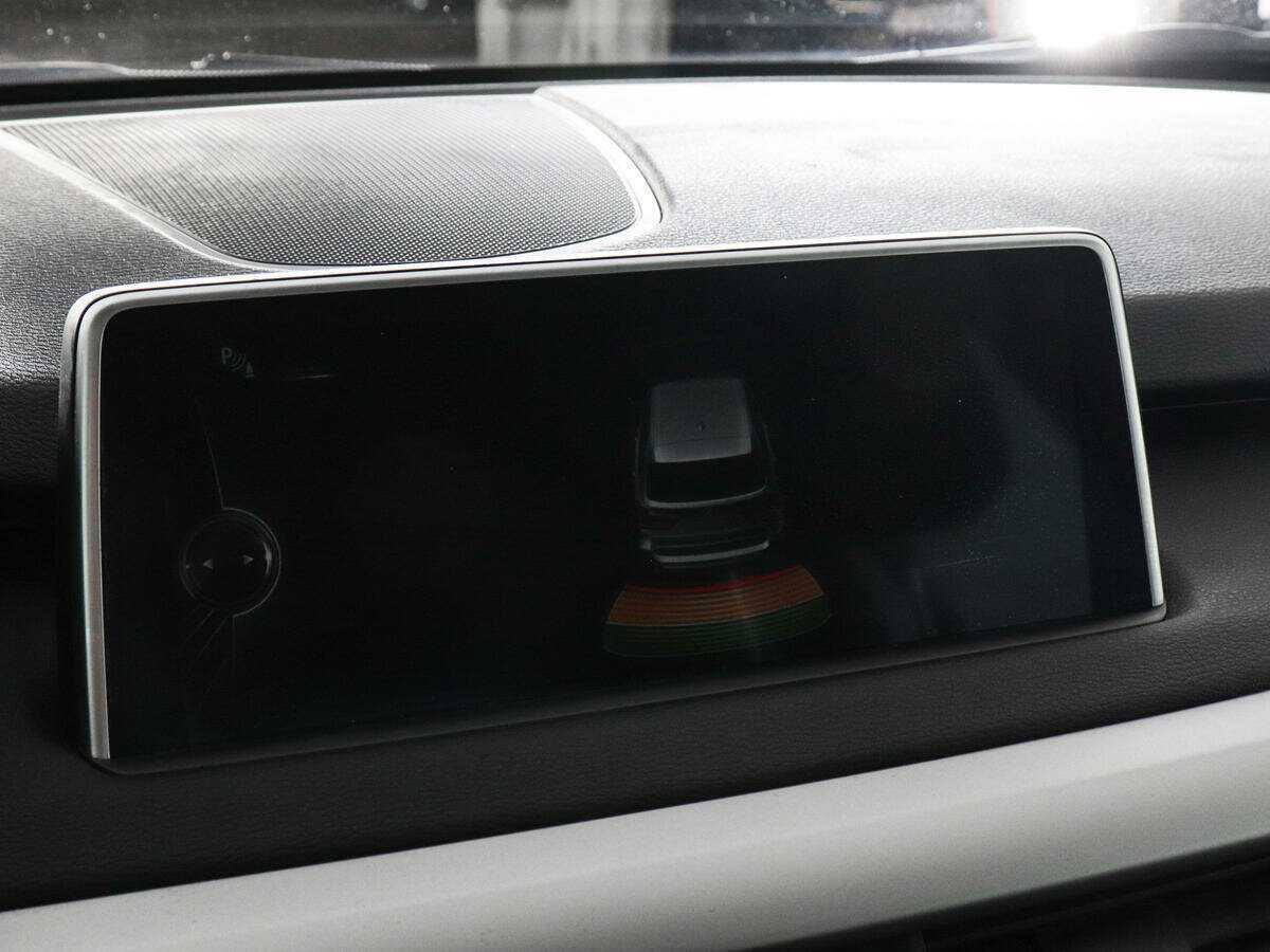 Купить BMW X5 30d, 2015, 90 439 км, фото №18