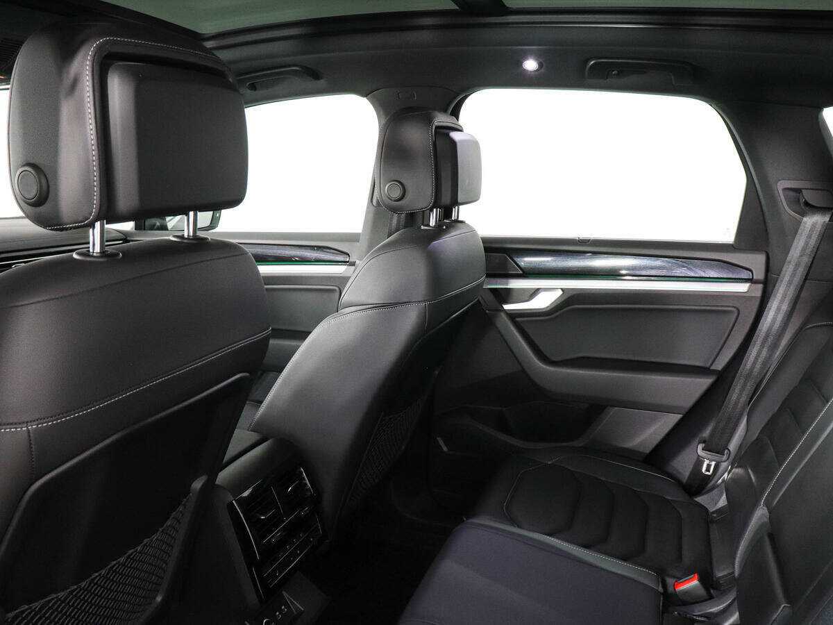 Купить Volkswagen Touareg, 2021, 108 611 км, фото №12