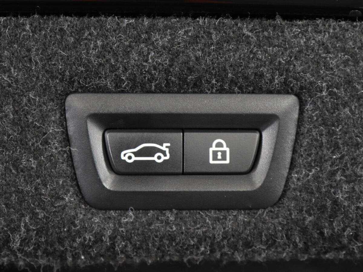 Купить BMW 5 серии 520d xDrive, 2019, 119 559 км, фото №20