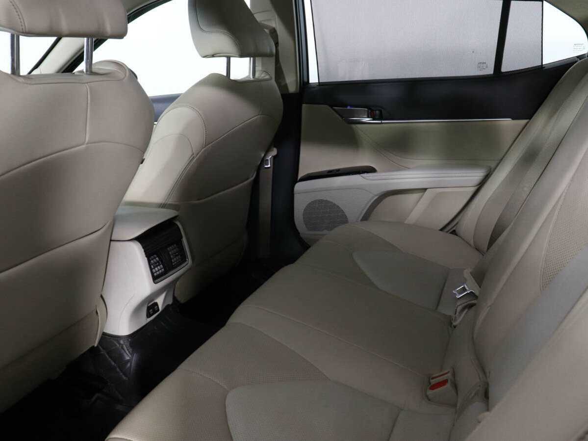 Купить Toyota Camry, 2019, 76 960 км, фото №12