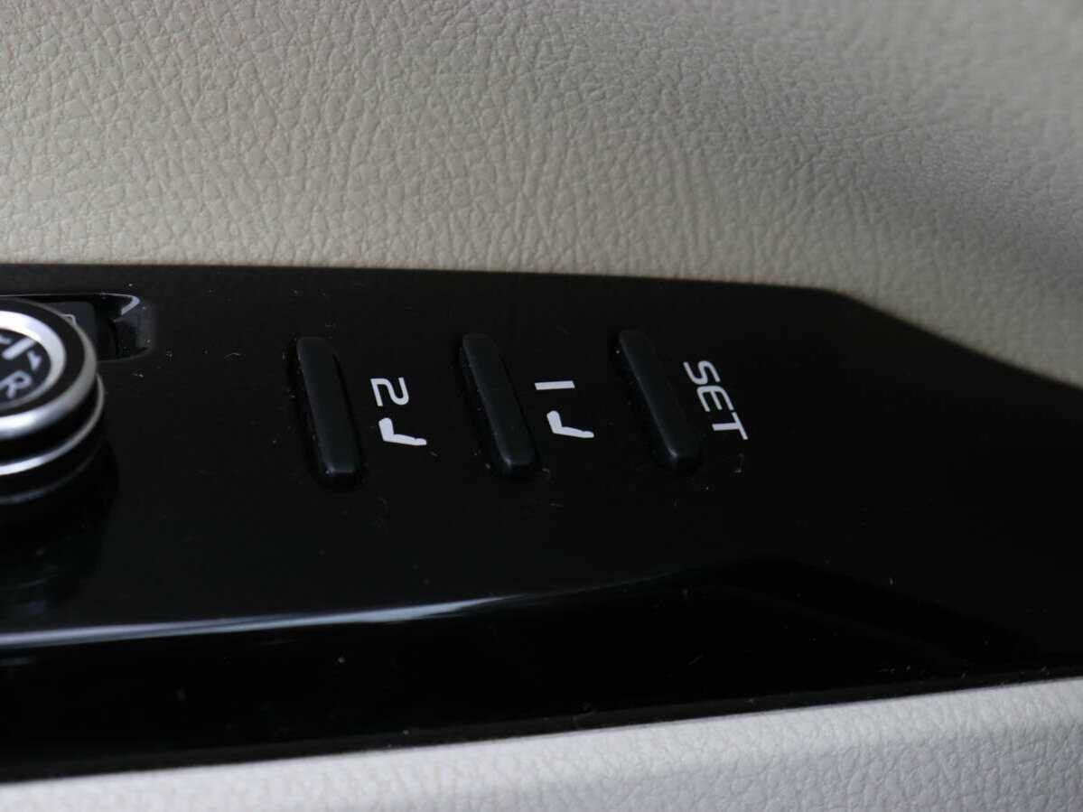 Купить Toyota Camry, 2019, 76 960 км, фото №16