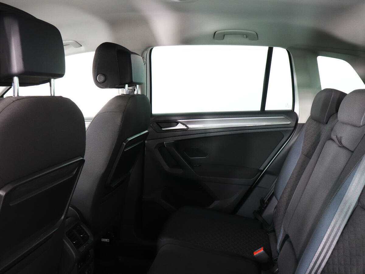 Купить Volkswagen Tiguan, 2019, 172 000 км, фото №12