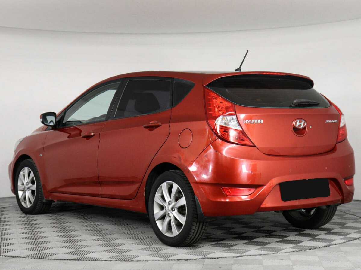 Купить Hyundai Solaris, 2011, 164 605 км, фото №4