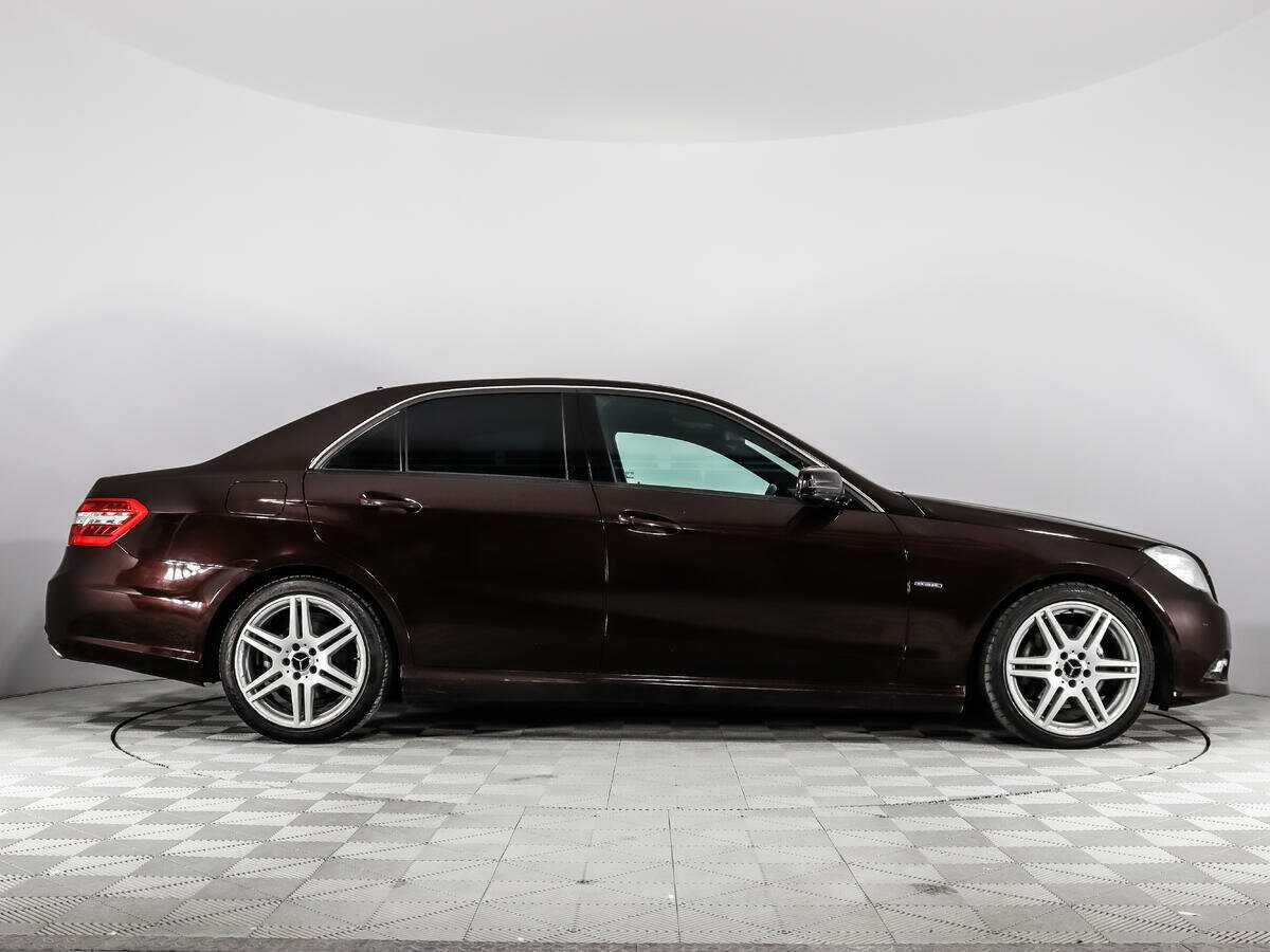 Купить Mercedes-Benz E-Класс 200 7G-Tronic, 2011, 81 176 км, фото №4