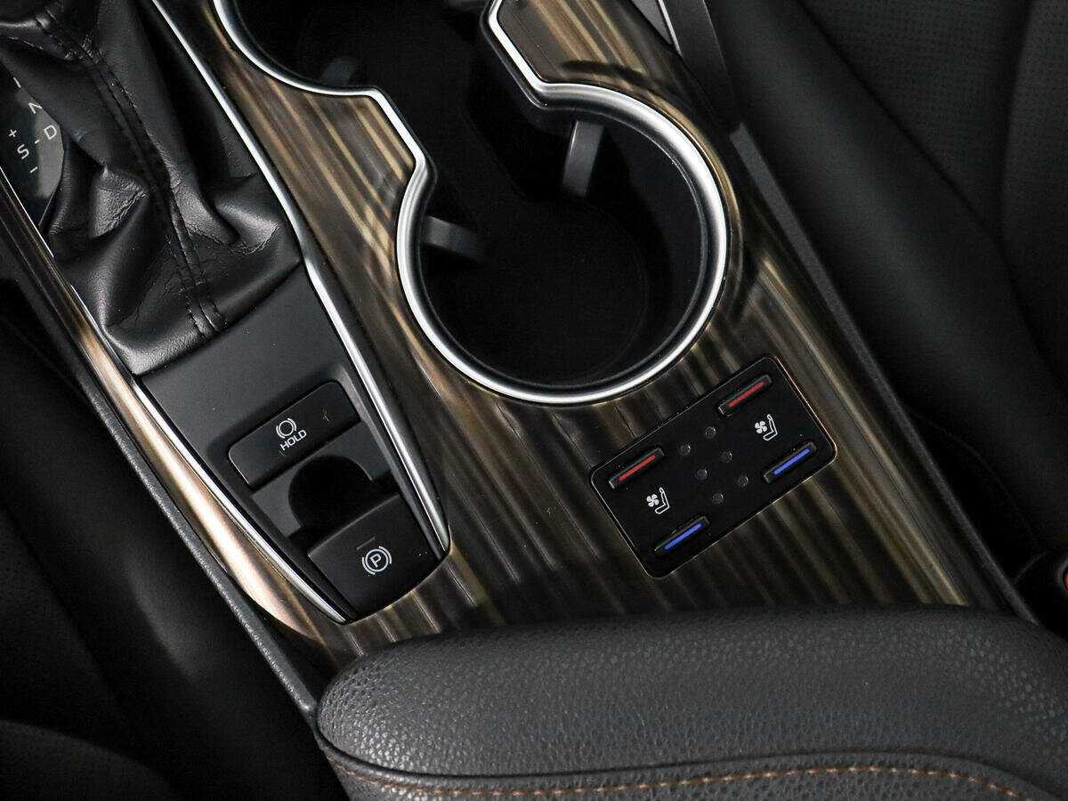 Купить Toyota Camry, 2019, 93 300 км, фото №12