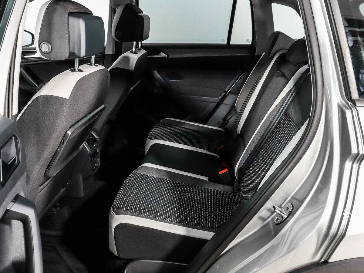 Купить Volkswagen Tiguan, 2019, 118 592 км, фото №11