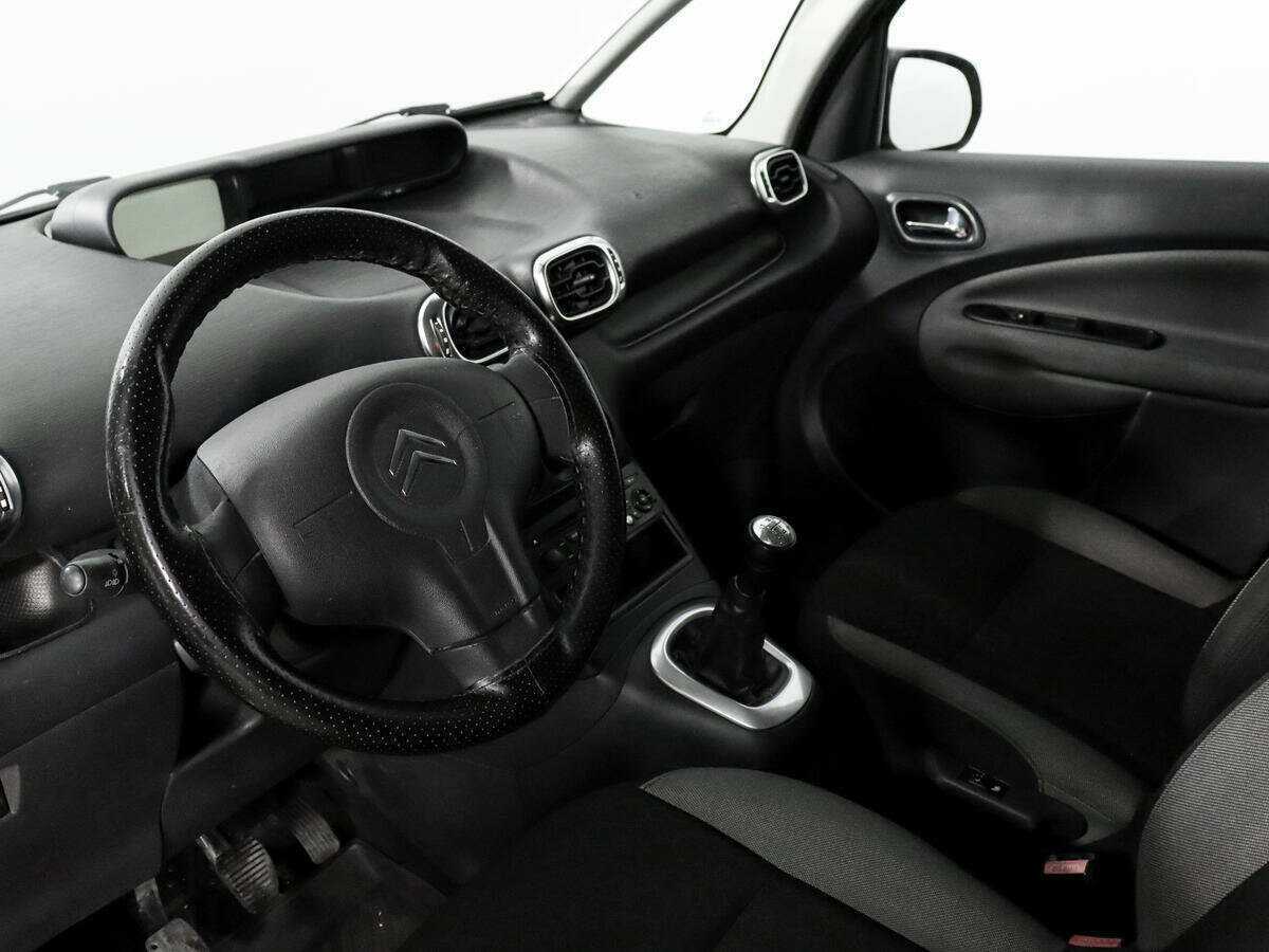 Купить Citroen C3 Picasso, 2011, 228 583 км, фото №9