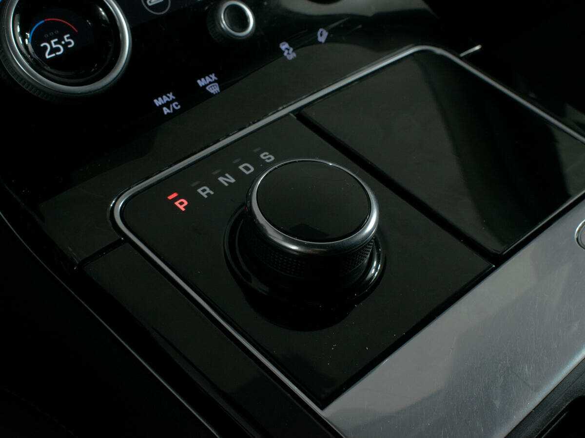 Купить Land Rover Range Rover Velar, 2017, 112 930 км, фото №18