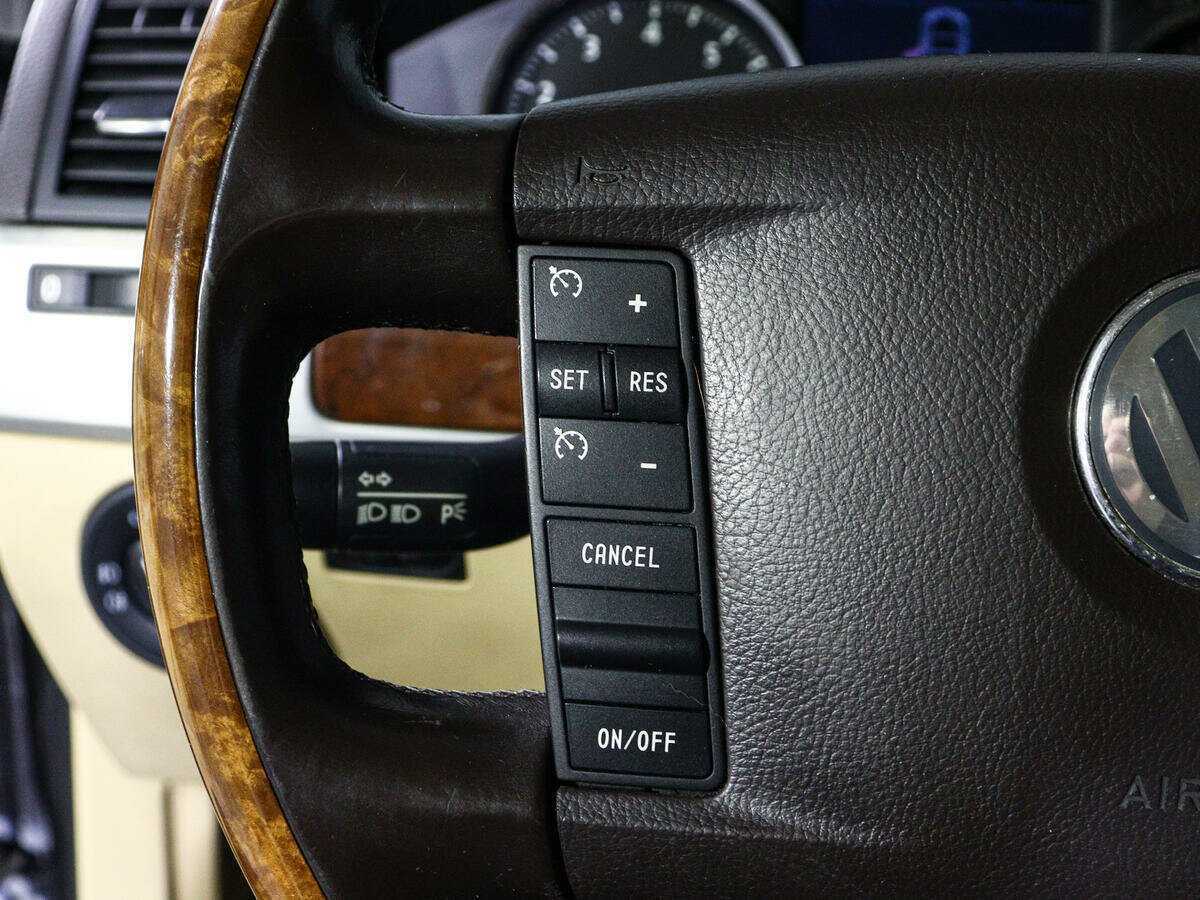 Купить Volkswagen Touareg, 2008, 200 000 км, фото №22