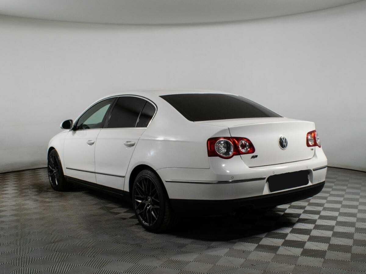 Купить Volkswagen Passat, 2010, 106 527 км, фото №7