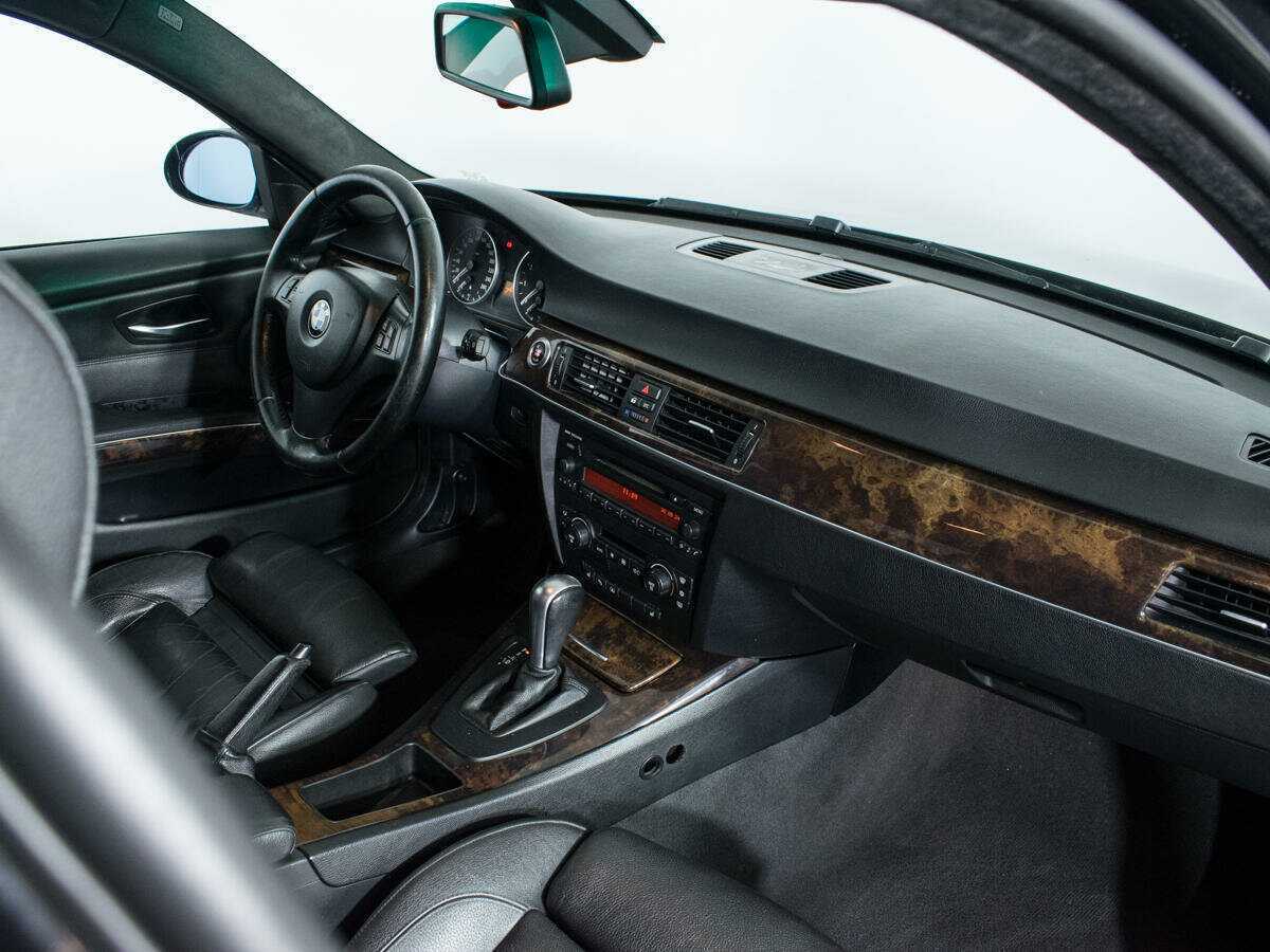 Купить BMW 3 серии 325i, 2005, 352 029 км, фото №9