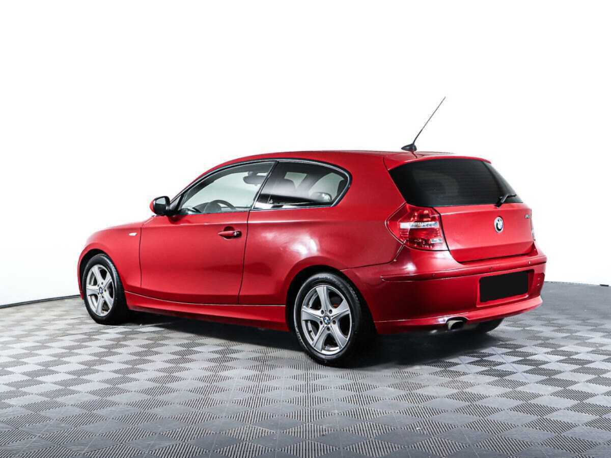 Купить BMW 1 серии 116i, 2011, 156 161 км, фото №7