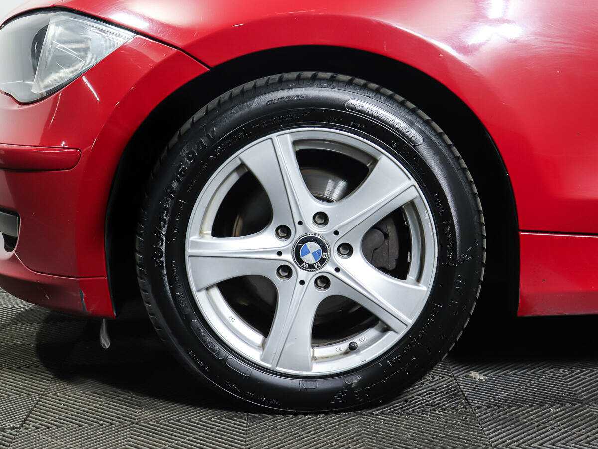 Купить BMW 1 серии 116i, 2011, 156 161 км, фото №20