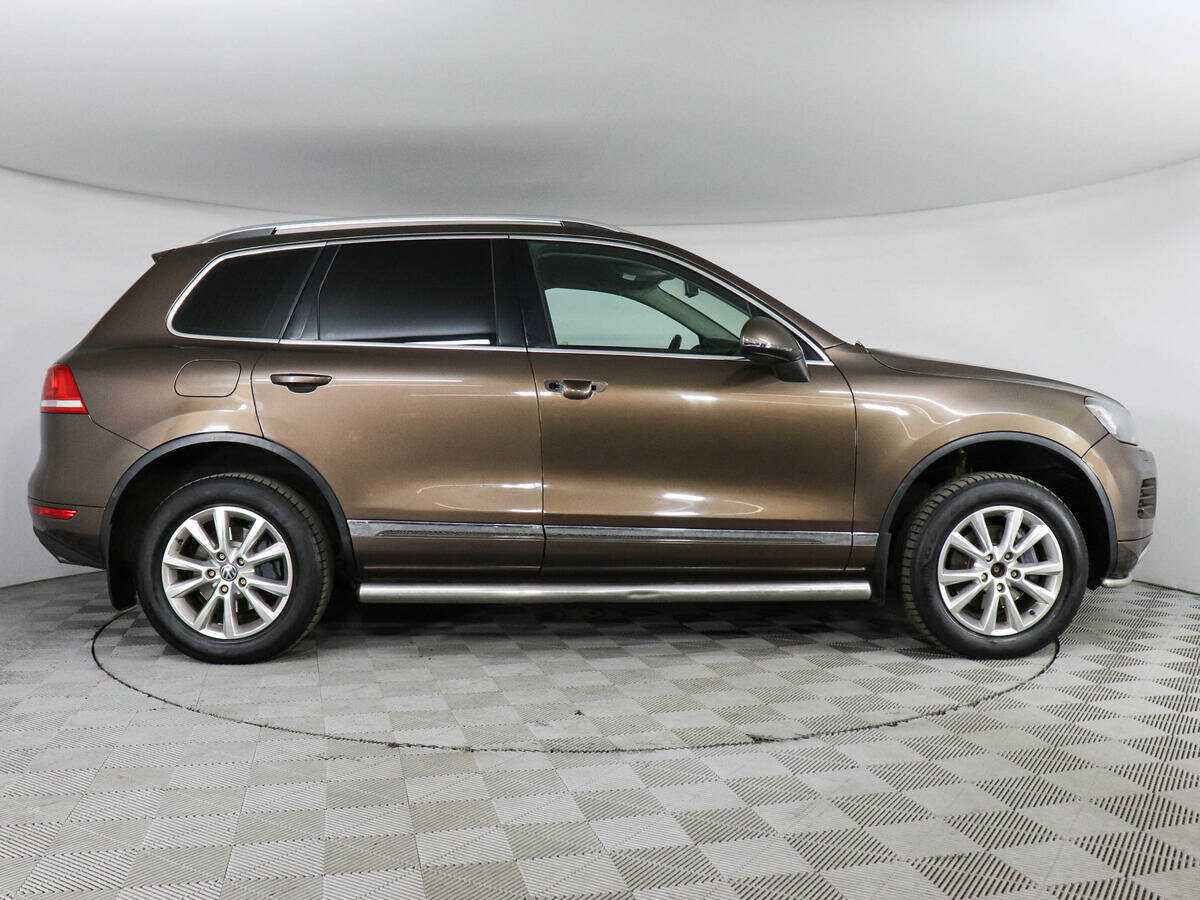 Купить Volkswagen Touareg, 2010, 223 431 км, фото №4
