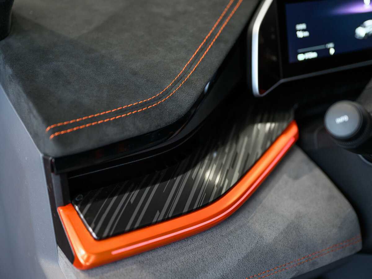 Купить Zeekr 001 100 kWh, 2023, 9 км, фото №39