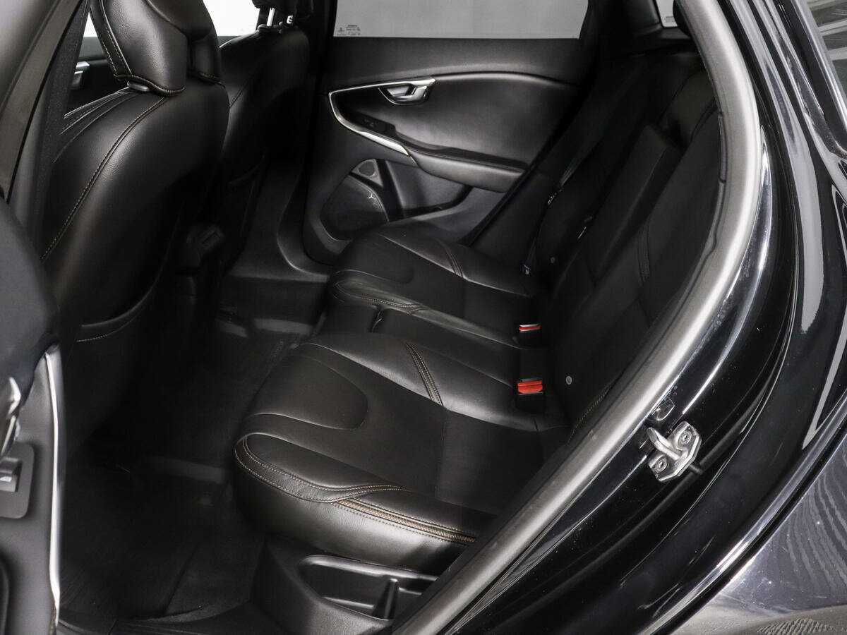 Купить Volvo V40 Cross Country, 2017, 113 000 км, фото №10