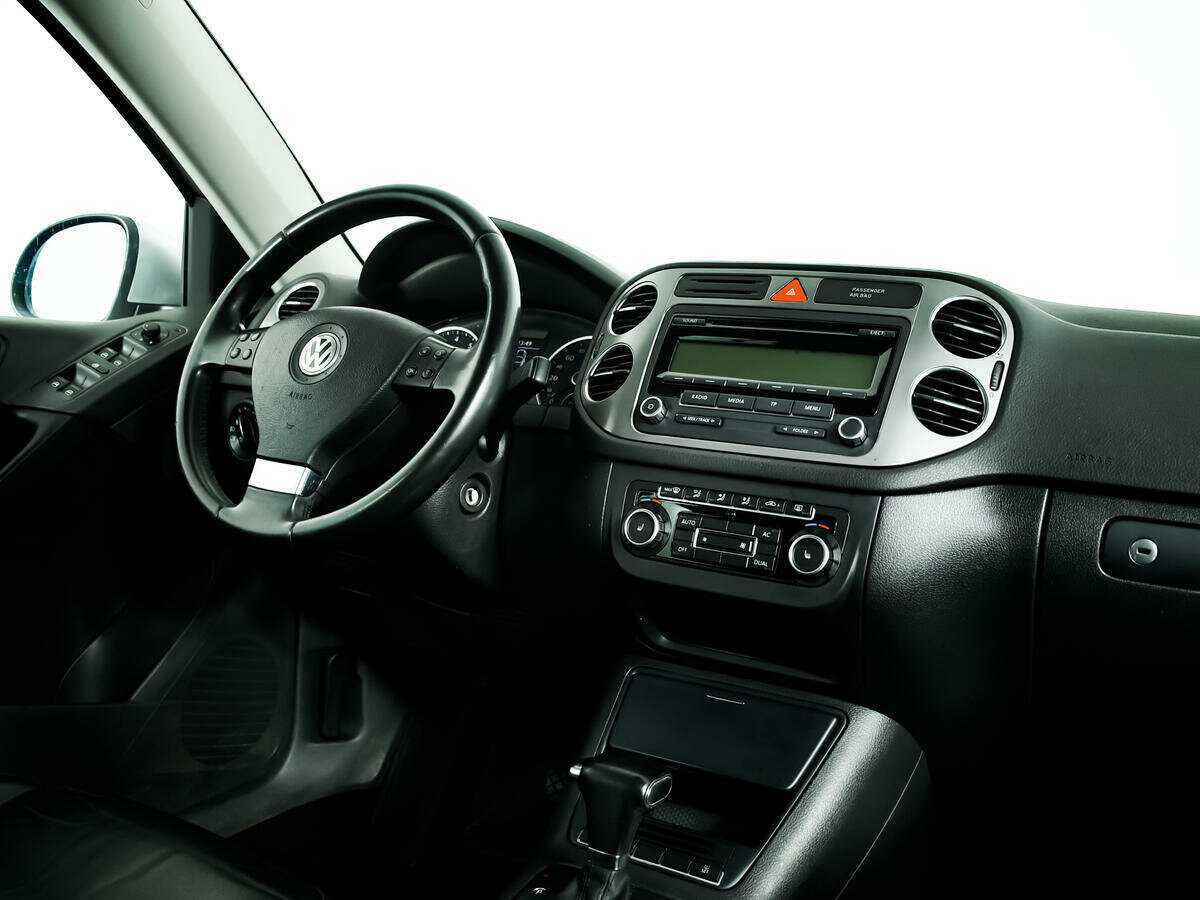 Купить Volkswagen Tiguan, 2010, 202 940 км, фото №7