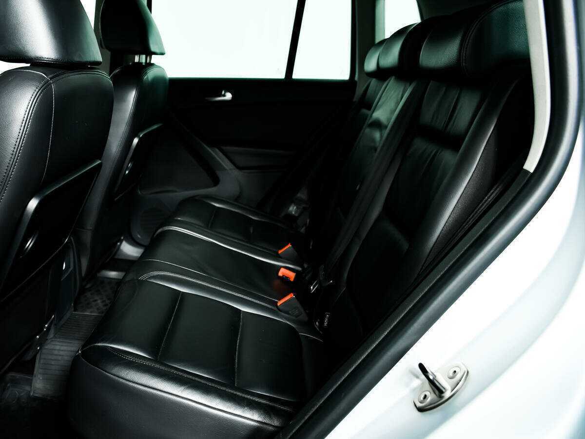 Купить Volkswagen Tiguan, 2010, 202 940 км, фото №10