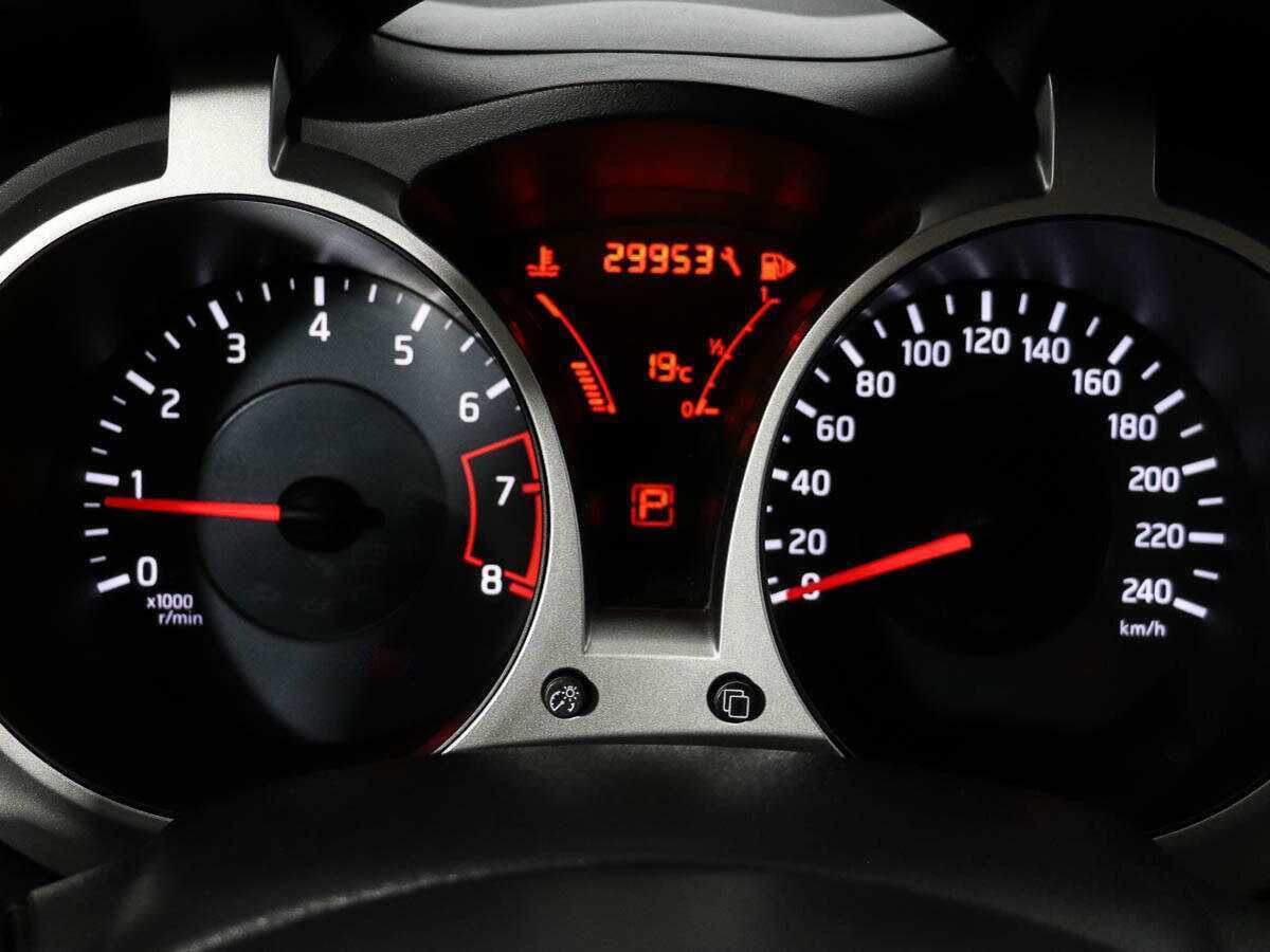 Купить Nissan Juke, 2011, 127 000 км, фото №12