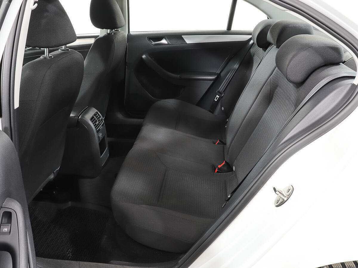 Купить Volkswagen Jetta, 2017, 94 596 км, фото №10