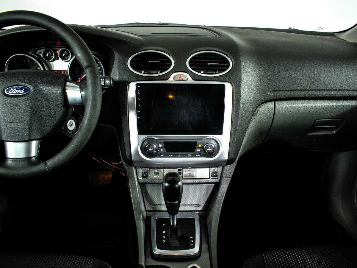 Купить Ford Focus, 2010, 262 134 км, фото №9