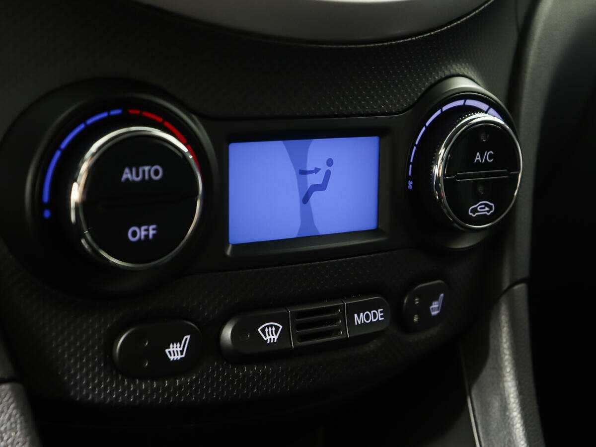 Купить Hyundai Solaris, 2011, 89 044 км, фото №19