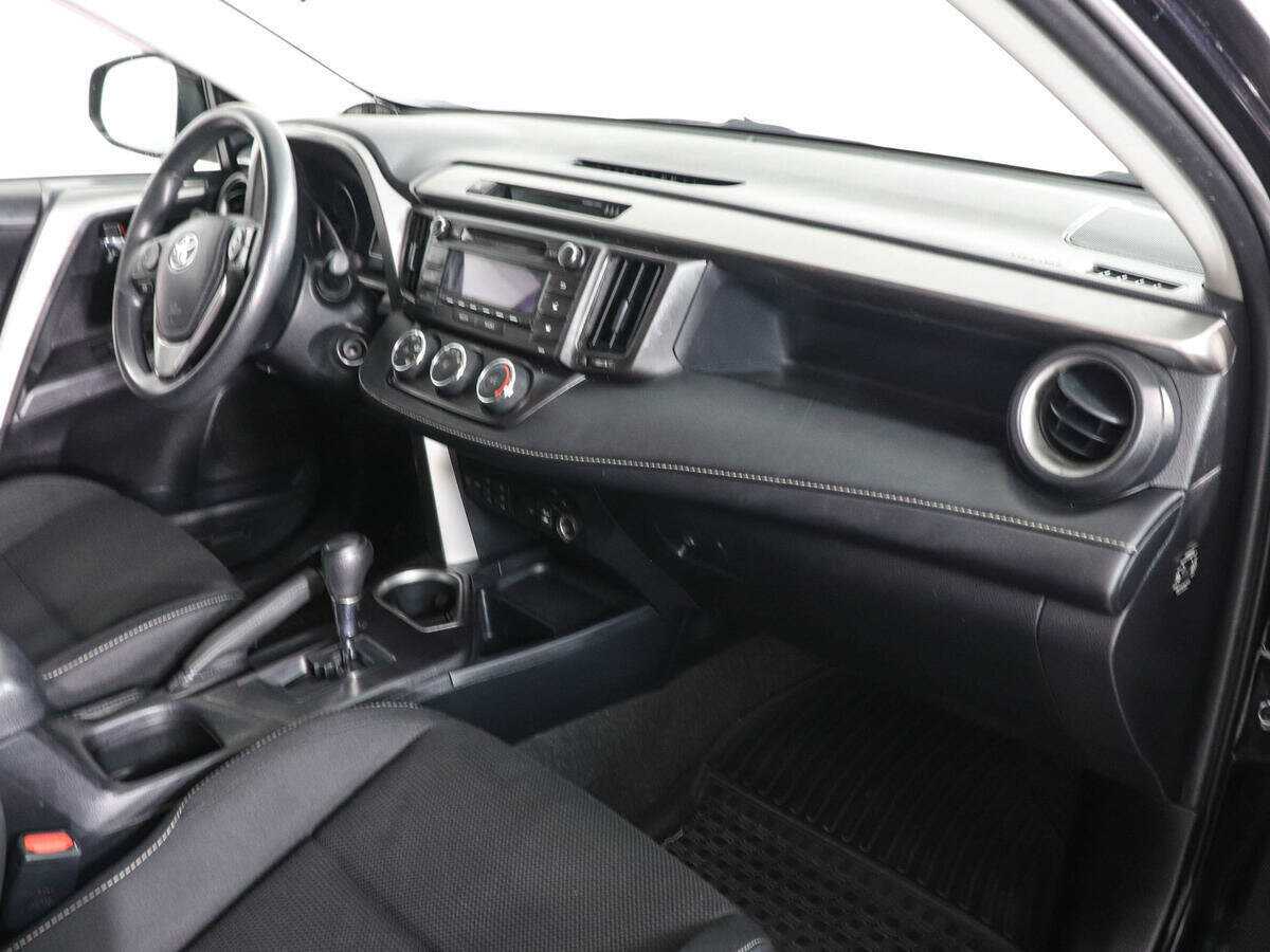 Купить Toyota RAV4, 2017, 134 927 км, фото №6