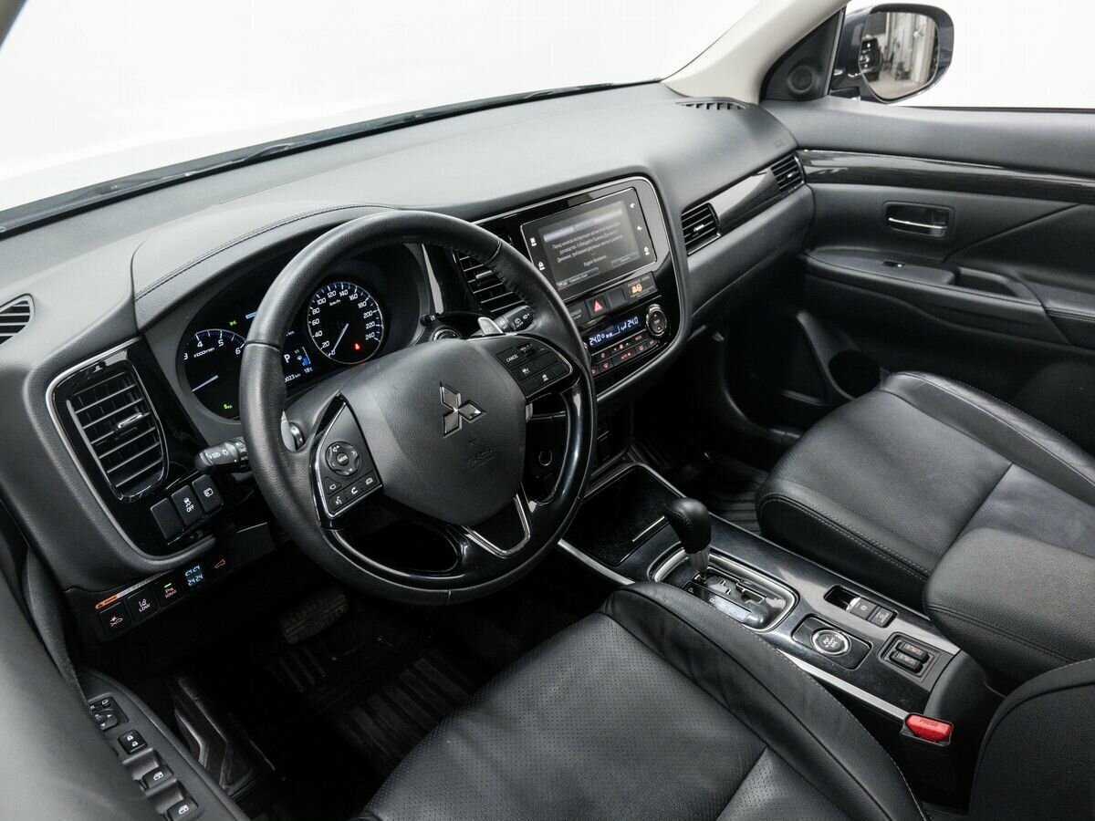 Купить Mitsubishi Outlander, 2018, 70 020 км, фото №14