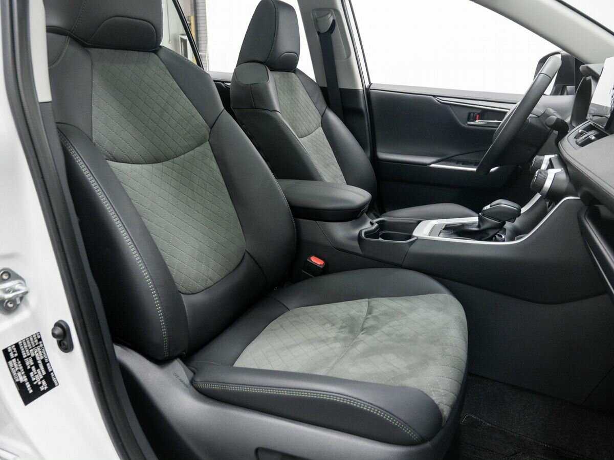 Купить Toyota RAV4, 2023, 234 км, фото №11