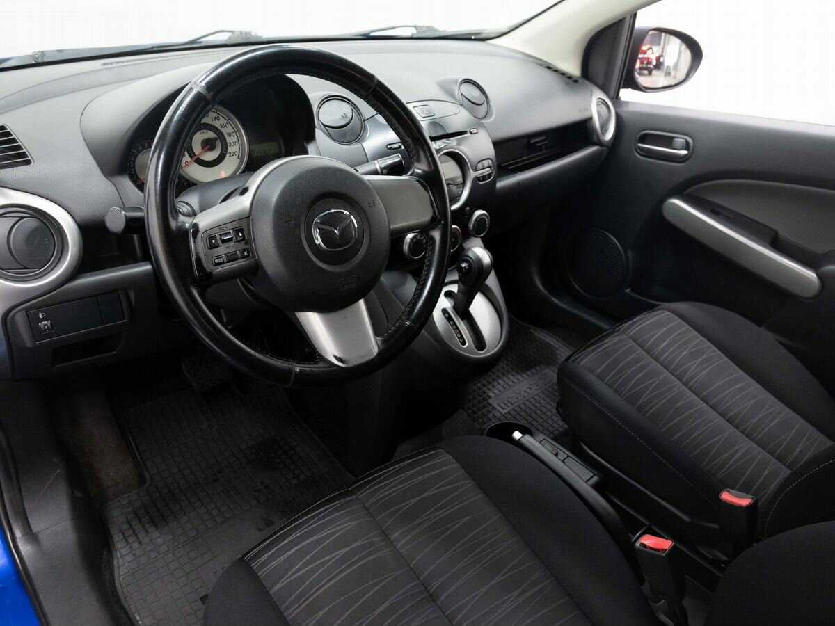 Купить Mazda 2, 2009, 225 000 км, фото №9