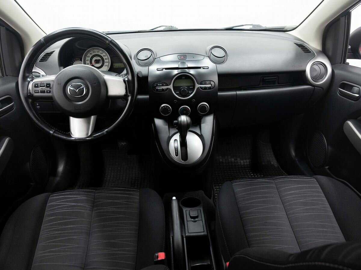 Купить Mazda 2, 2009, 225 000 км, фото №15