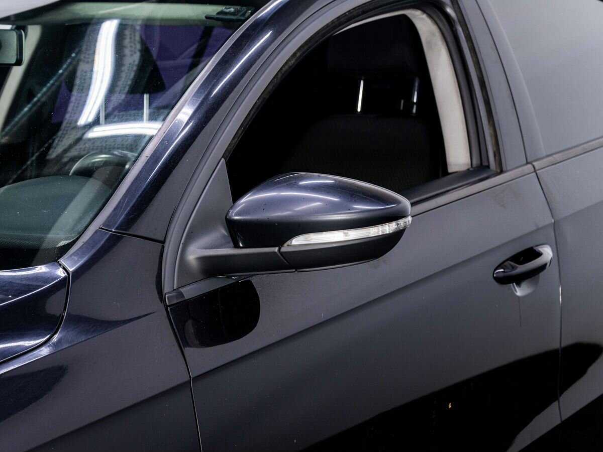 Купить Volkswagen Passat, 2011, 117 000 км, фото №8