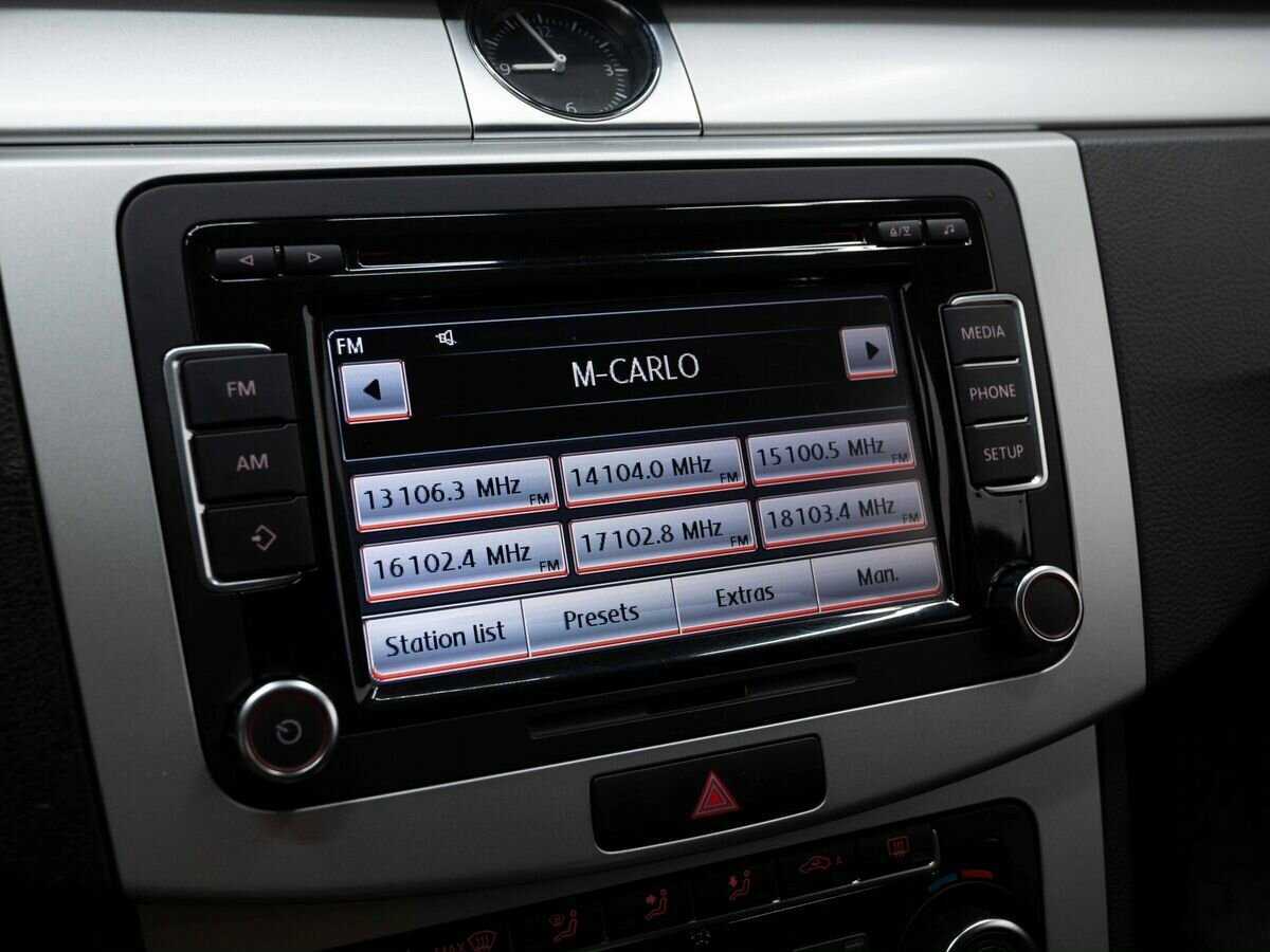 Купить Volkswagen Passat, 2011, 117 000 км, фото №22