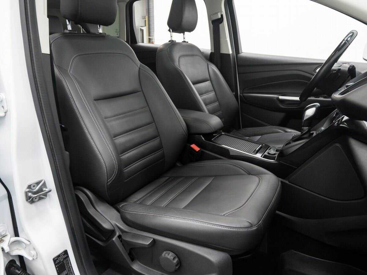 Купить Ford Kuga, 2017, 105 000 км, фото №9