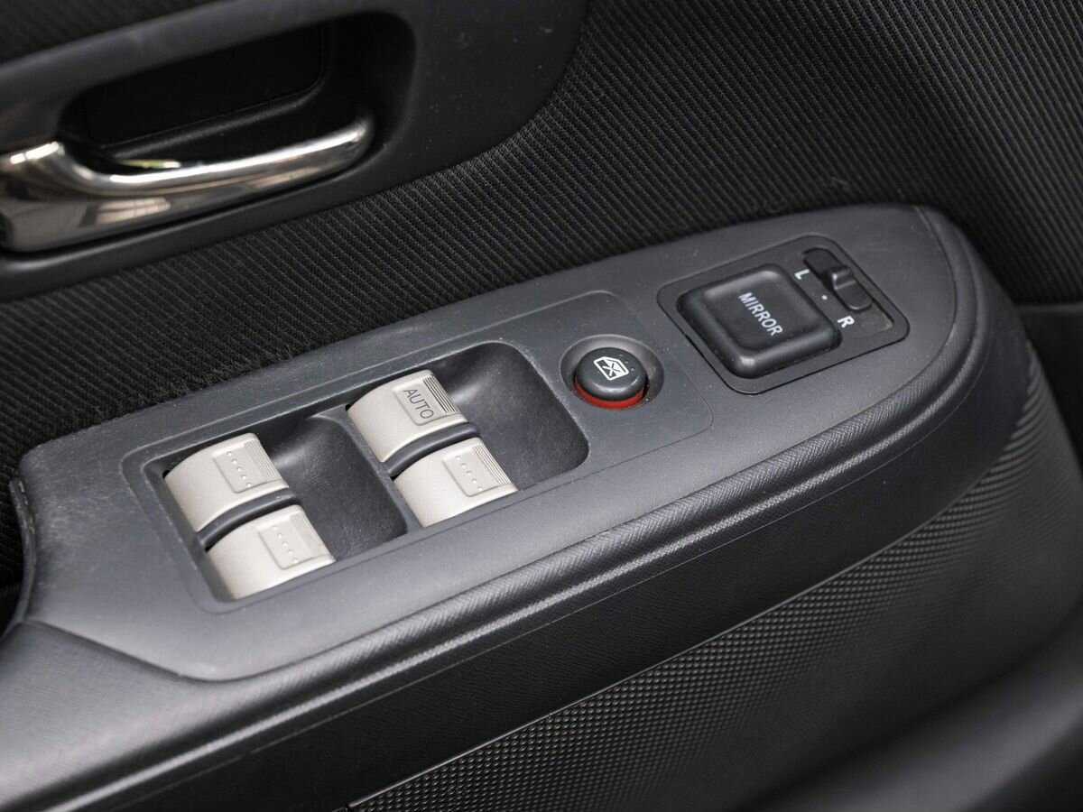 Купить Honda CR-V, 2004, 273 210 км, фото №18