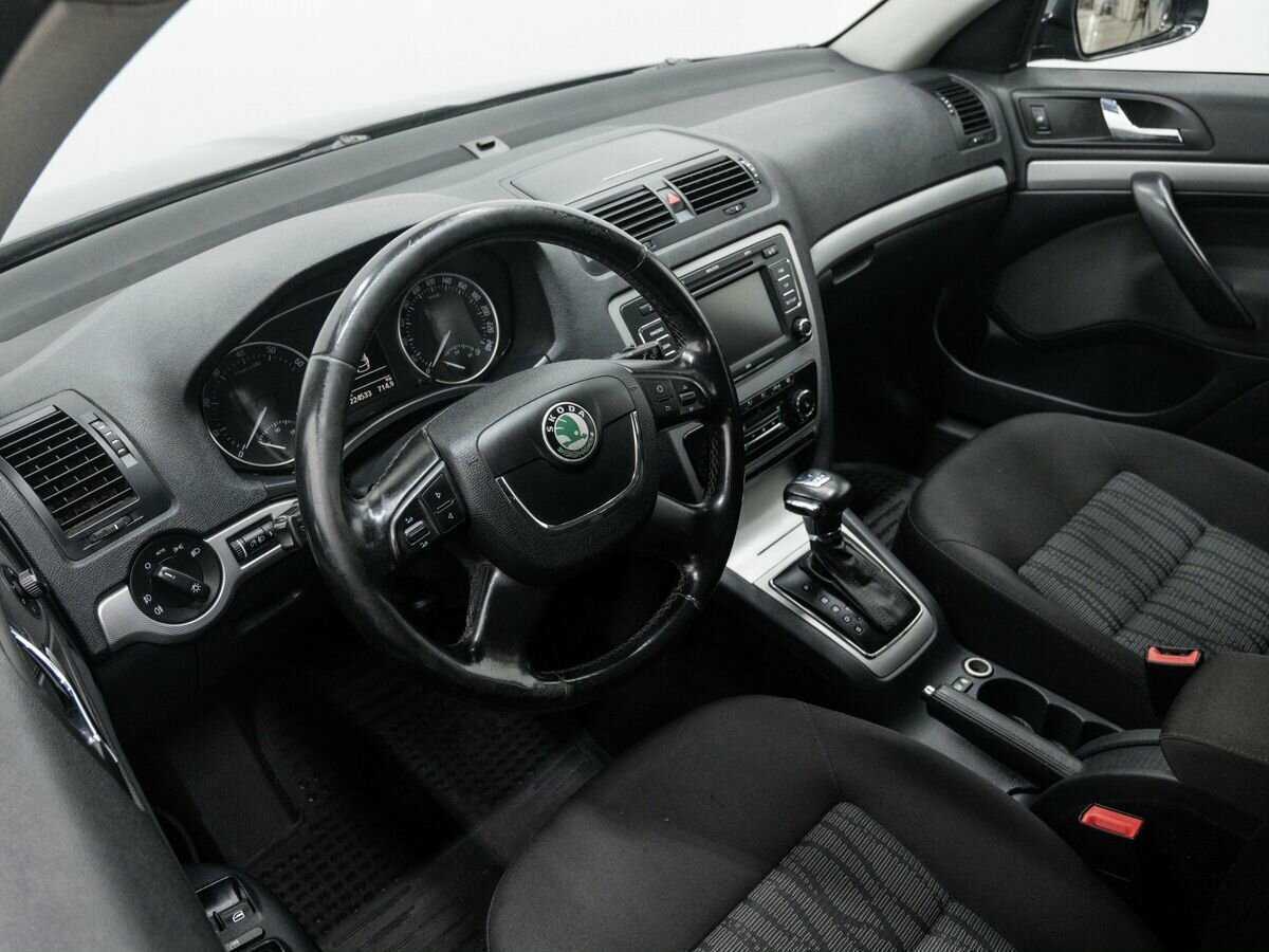 Купить Skoda Octavia, 2010, 224 650 км, фото №13