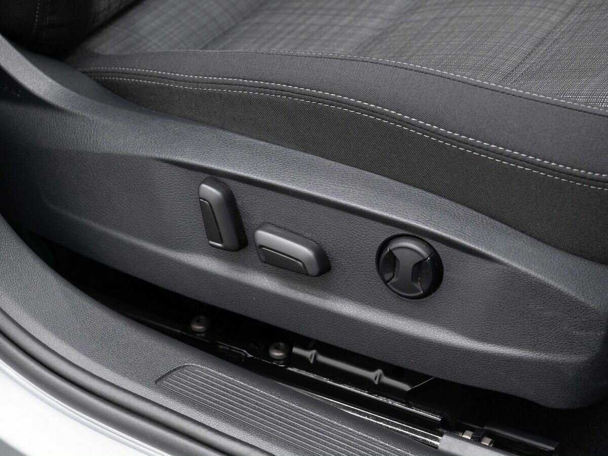 Купить Volkswagen Passat, 2020, 213 000 км, фото №15