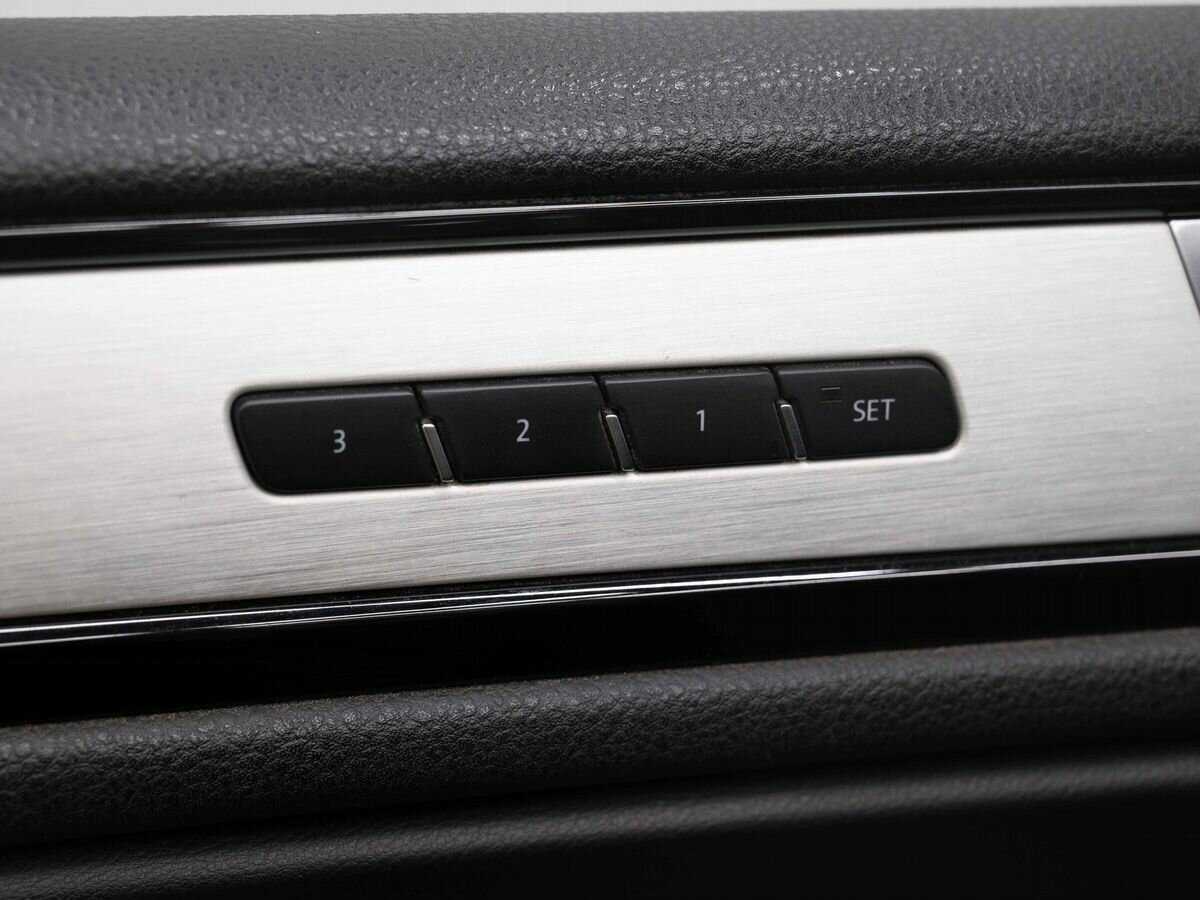 Купить Volkswagen Touareg, 2017, 225 622 км, фото №22