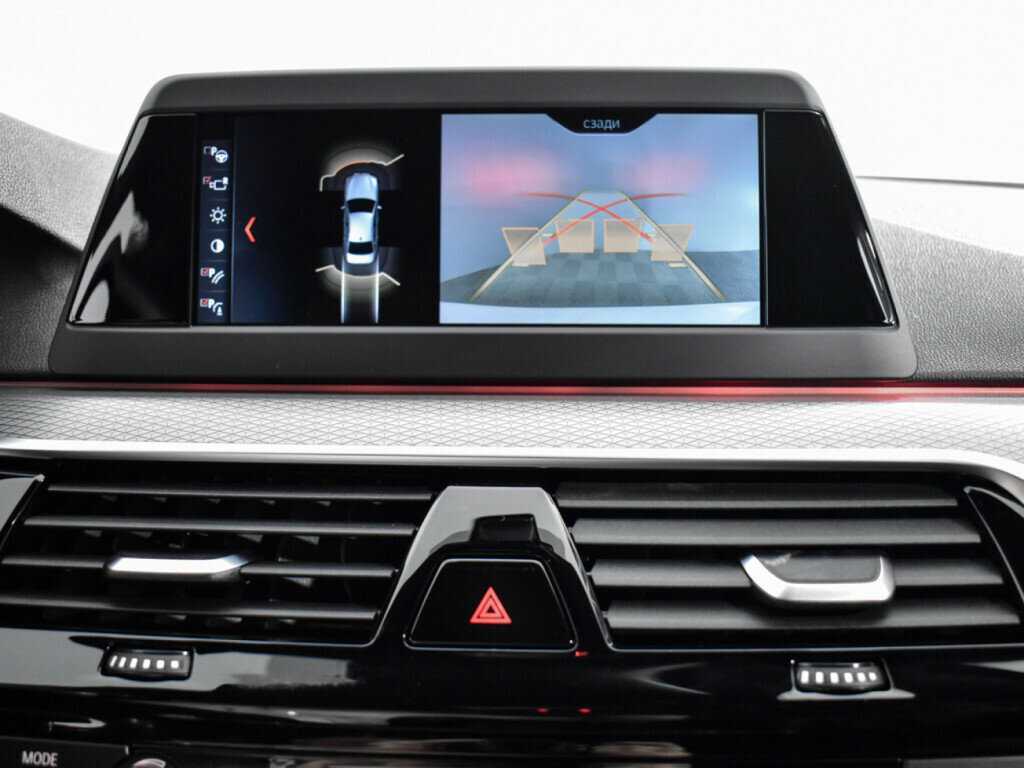 Купить BMW 5 серии 520d xDrive, 2019, 84 769 км, фото №25