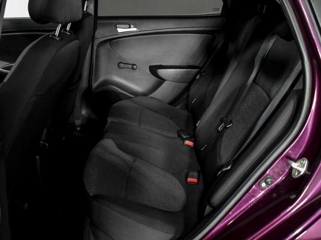 Купить Hyundai Solaris, 2011, 144 082 км, фото №10