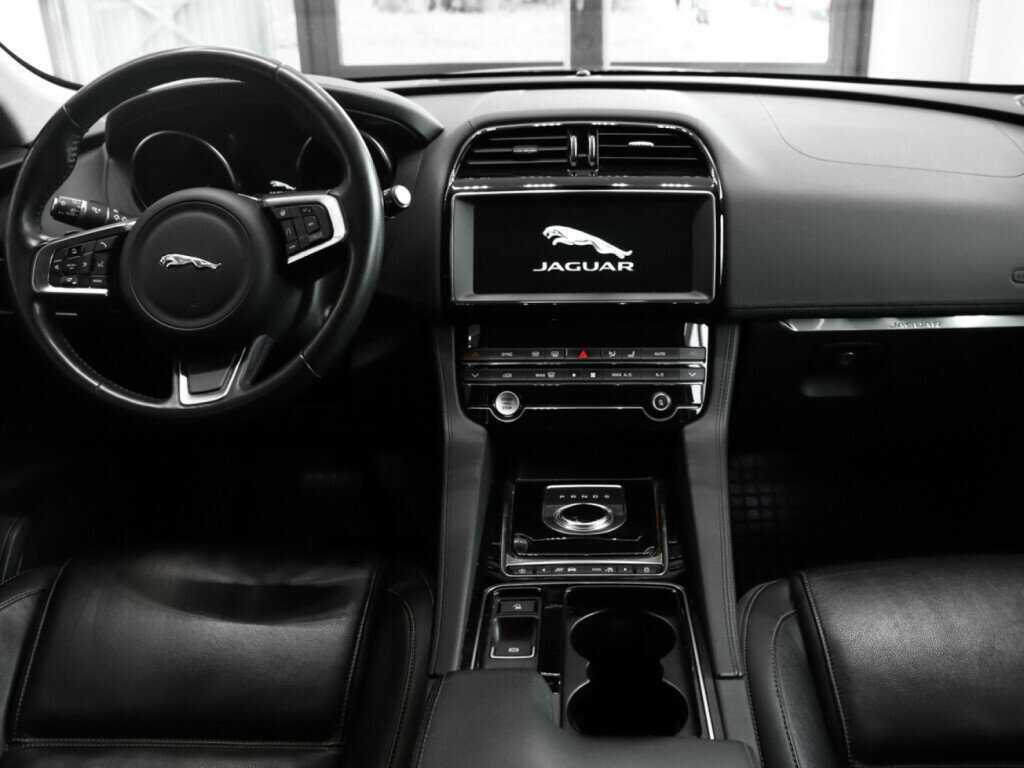 Купить Jaguar F-Pace, 2020, 61 535 км, фото №8