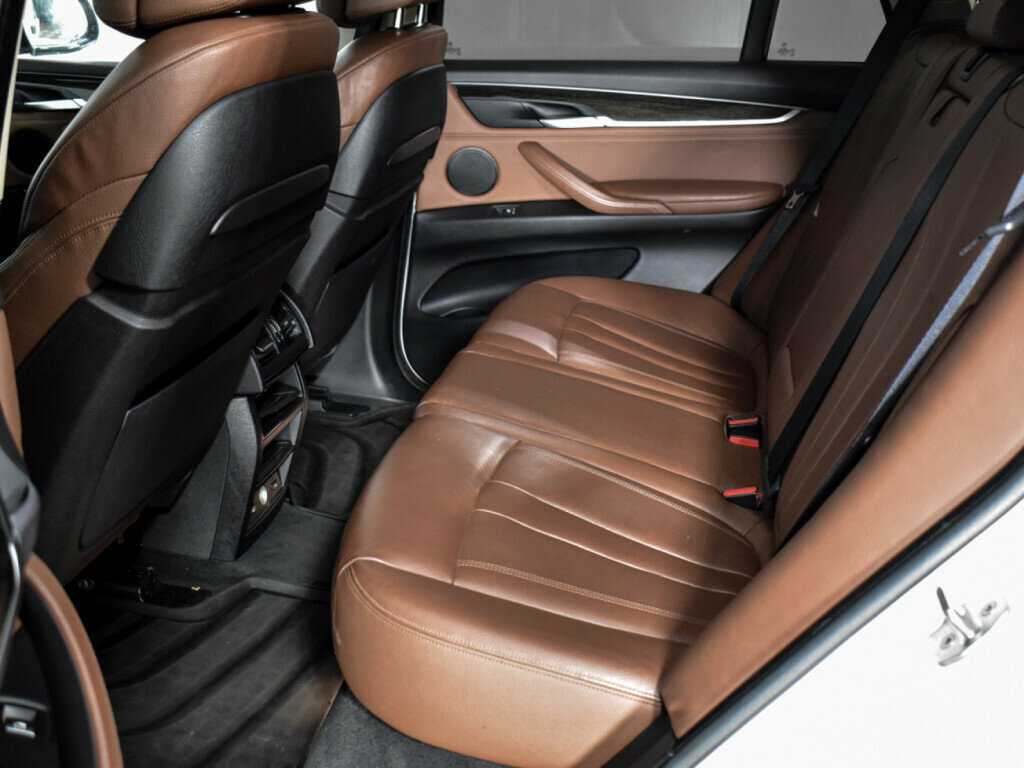 Купить BMW X5 35i, 2015, 133 127 км, фото №9