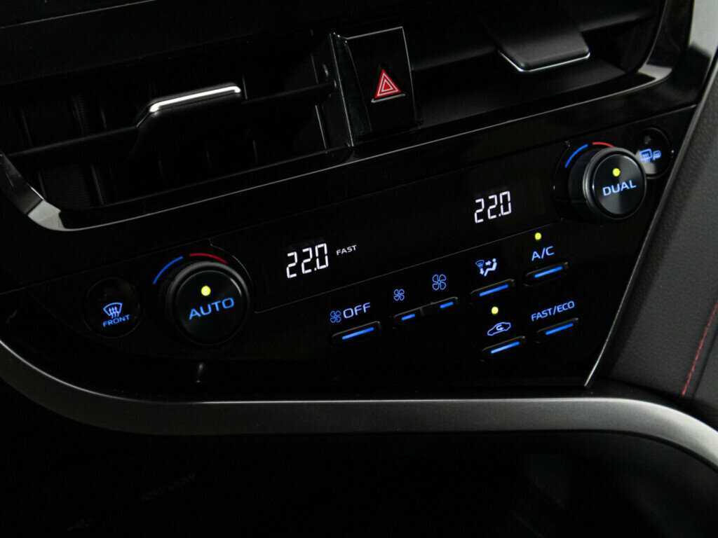 Купить Toyota Camry, 2021, 69 733 км, фото №16