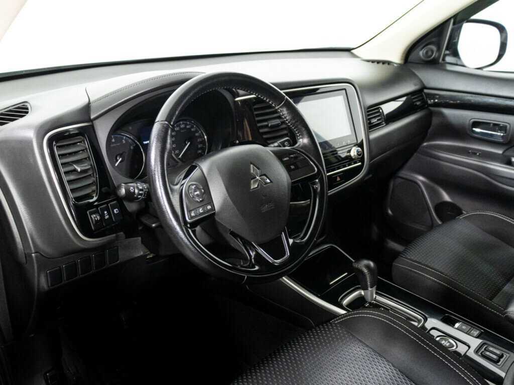 Купить Mitsubishi Outlander, 2021, 28 857 км, фото №11