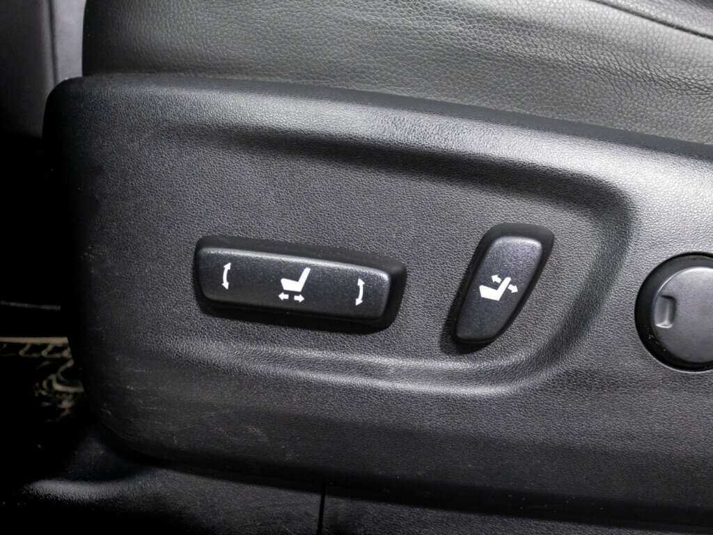 Купить Toyota Land Cruiser Prado, 2019, 24 641 км, фото №21